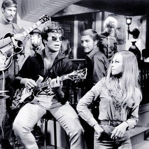 The Young Runaways - Rotten Tomatoes