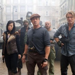 THE EXPENDABLES 2, from left: YU Nan, Terry Crews, Sylvester Stallone, Randy Couture, Dolph Lundgren, 2012. ©Lionsgate