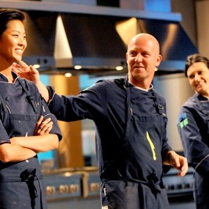 Top Chef, Kristen Kish (L), Stefan Richter (C), Elizabeth Binder (R), 'Foiled Again', Season 10: Seattle, Ep. #7, 12/19/2012, ©BRAVO