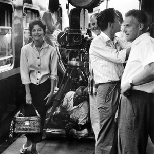ON THE BEACH, Ava Gardner, director Stanley Kramer on set, 1959