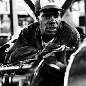 BAT 21, Danny Glover, 1988, (c)TriStar Pictures