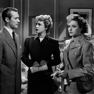 KEEP YOUR POWDER DRY, from left: Jess Barker, Natalie Schafer, Laraine Day, 1945