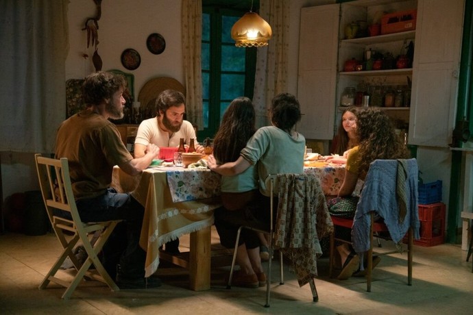 La Casa Entre los Cactus | Rotten Tomatoes