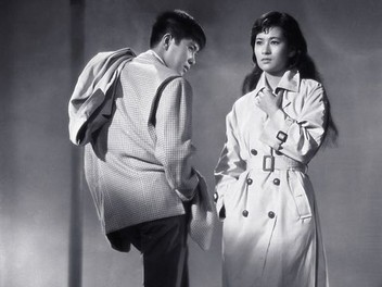 I Am Waiting | Rotten Tomatoes