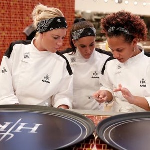 Hell's Kitchen, Kristin Barone (L), Ashley Nickell (C), Ariel Malone (R), '5 Chefs Compete', Season 15, Ep. #14, 04/15/2016, ©FOX