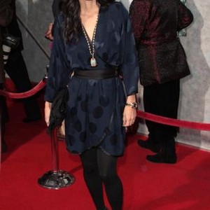 Courteney Cox (wearing a Marc Jacobs Resort dress) at arrivals for BEDTIME STORIES World Premiere, El Capitan Theatre, Los Angeles, CA, December 18, 2008. Photo by: Adam Orchon/Everett Collection