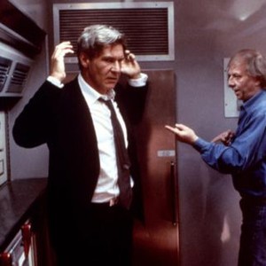 AIR FORCE ONE, Harrison Ford, Director Wolfgang Petersen, 1997. (c) Sony Pictures.