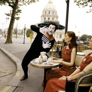 PARIS, JE T'AIME, segment: Tour Eiffel, aka 7th arrondissement, directed by Sylvain Chomet, Paul Putner (left), 2006. ©First Look Pictures