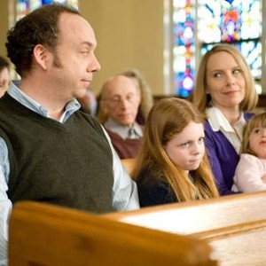 WIN WIN, Paul Giamatti (left), Clare Foley (front, center), Amy Ryan (in purple), 2011. ph: Kimberly Wright/TM and ©Fox Searchlight Pictures. All rights reserved.
