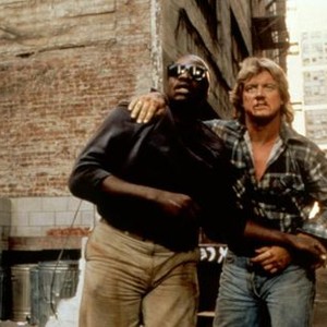 THEY LIVE, Keith David, Roddy Piper, 1988, (c)Universal