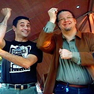 THE ARISTOCRATS, director, Paul Provenza with Penn Jillette, telling the joke, 2005. ©ThinkFilm Inc.