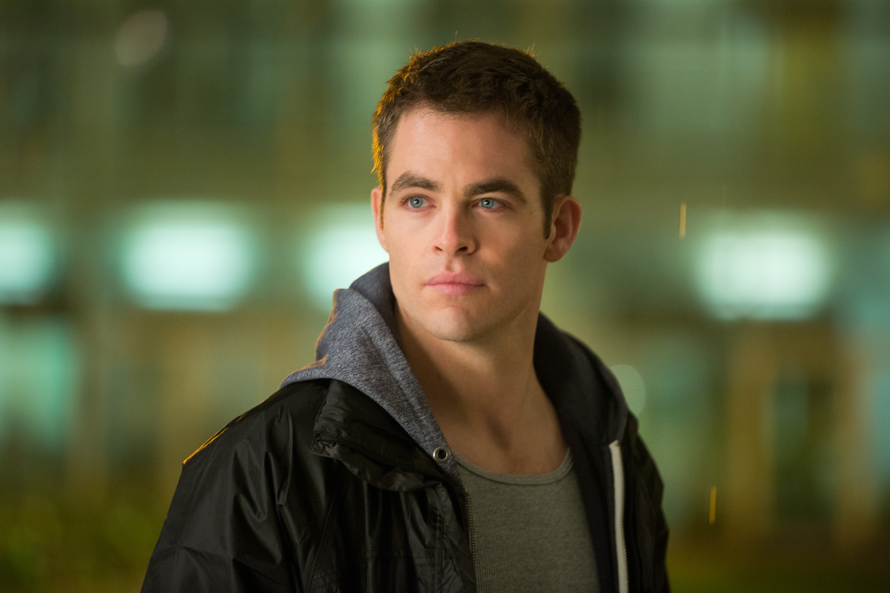 Jack Ryan Shadow Recruit Official Clip Captured by Cossacks