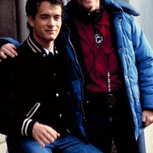 SPLASH, Tom Hanks, Director Ron Howard on set, 1984. (c) Touchstone Pictures.