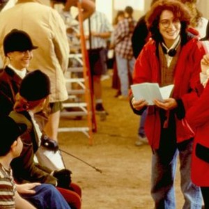 BABY-SITTERS CLUB, director Melanie Mayron (second from right), on set, 1995. ©Columbia Pictures