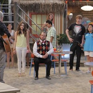 Austin &amp; Ally, Justin Dray (L), Calum Worthy (C), Raini Rodriguez (R), 'Princesses and Prizes', Season 3, Ep. #8, 02/09/2014, ©DISNEYCHANNEL