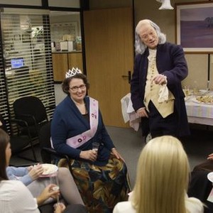 The Office, Phyllis Smith (L), Creed Bratton (R), 'Ben Franklin', Season 3, Ep. #14, 02/01/2007, ©NBC