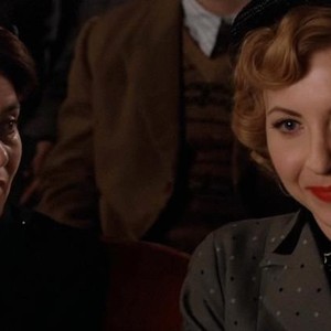 STAN & OLLIE, (AKA STAN AND OLLIE), FROM LEFT: SHIRLEY HENDERSON AS LUCILLE HARDY, NINA ARIANDA AS IDA KITAEVA LAUREL, 2018. © SONY PICTURES CLASSICS