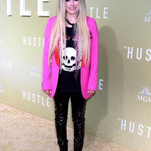 Avril Lavigne at arrivals for THE HUSTLE Premiere, ArcLight Hollywood Cinerama Dome, Los Angeles, CA May 8, 2019. Photo By: Priscilla Grant/Everett Collection