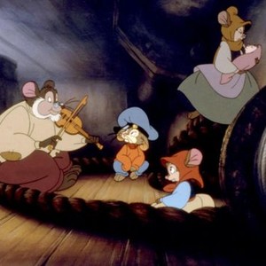 AN AMERICAN TAIL, Nehemiah Persoff as Papa Mousekewitz, Phillip Glasser as Fievel Mousekewitz, Amy Green as Tanya Mousekewitz, Erica Yohn as Mama Mousekewitz, 1986. ©Universal