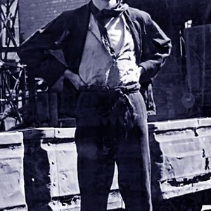 The Stars Look Down (1939) photo 9