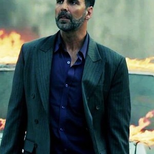 Airlift (2016) photo 6