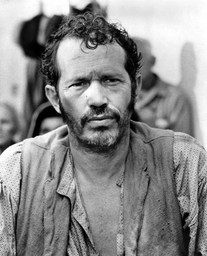 Warren Oates