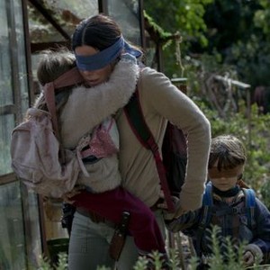 Bird box full on sale movie eng sub