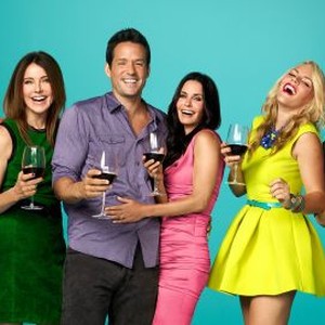 Ian Gomez, Christa Miller, Josh Hopkins, Courteney Cox, Busy Philipps and Dan Byrd (from left)