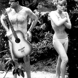 A SHOT IN THE DARK, Peter Sellers, Elke Sommer, 1964, nude
