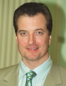 Clive Carter