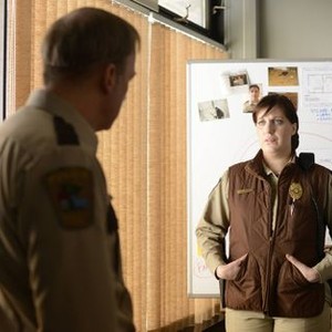 Fargo, Bob Odenkirk (L), Allison Tolman (R), 'The Heap', Season 1, Ep. #8, 06/03/2014, ©FX