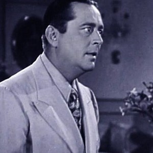 The Living Ghost (1942) photo 4