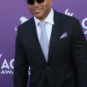 LL Cool J at arrivals for 47th Annual Academy of Country Music (ACM) Awards - ARRIVALS 2, MGM Grand Garden Arena, Las Vegas, NV April 1, 2012. Photo By: James Atoa/Everett Collection