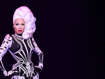Rupaul drag race season 10 episode 4 on sale