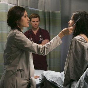 Chicago Med, Torrey DeVitto, 'Fallback Plan', Season 1, Ep. #3, 12/01/2015, ©NBC