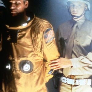 Storm Catcher (1999) photo 12