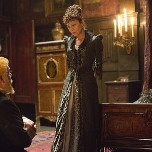 Penny Dreadful (season 1, episode 8): Simon Russell Beale as Ferdinand Lyle and Helen McCrory as Madame Kali