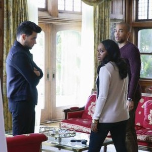 How To Get Away With Murder, Jack Falahee (L), Aja Naomi King (C), Kendrick Sampson (R), 'What Did We Do?', Season 2, Ep. #9, 11/19/2015, ©ABC