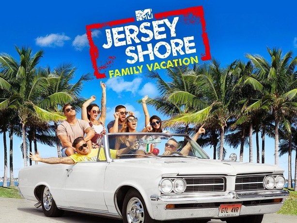 Jersey Shore Family Vacation Gimnasio. Tan. Lavandería. Botella de agua –  Paramount Shop