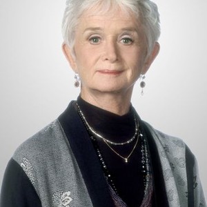 Barbara Barrie as Helen Keane