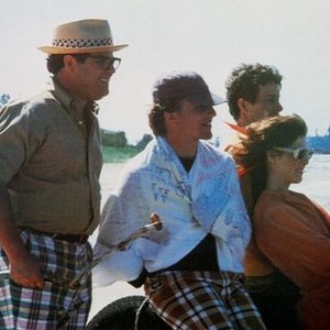 FOUR FRIENDS, from left: Michael Huddleston, Craig Wasson, Jim Metzler (rear), Jodi Thelen (sunglasses), 1981, © Filmways