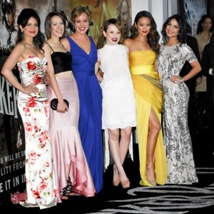 Carla Gugino, Jena Malone, Abbie Cornish, Emily Browning, Jamie Chung, Vanessa Hudgens at arrivals for SUCKER PUNCH Premiere, Grauman''s Chinese Theatre, Los Angeles, CA March 23, 2011. Photo By: Elizabeth Goodenough/Everett Collection