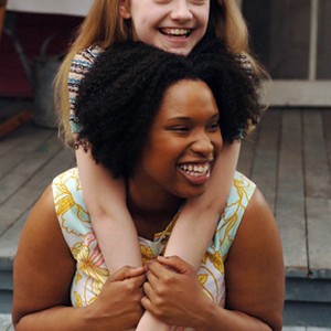 Dakota Fanning (top) as Lily and Jennifer Hudson as Rosaleen in "The Secret Life of Bees." photo 9