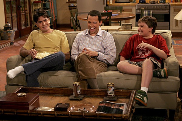 Two And A Half Men Season 4 Episode 6 Rotten Tomatoes