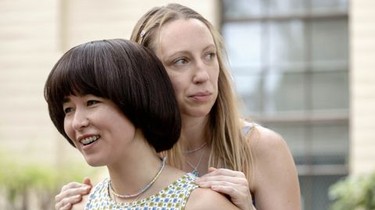 Pen15 season 1 episode 1 new arrivals