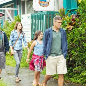 THE DESCENDANTS, from left: Nick Krause, Shailene Woodley, Amara Miller, George Clooney, 2011. ph: Merie Weismiller Wallace/TM and copyright ©Fox Searchlight Pictures. All rights reserved