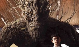 A Monster Calls: Movie Clip - Lunch Room photo 4