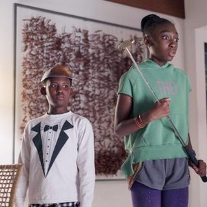 US, FROM LEFT: EVAN ALEX AS JASON WILSON, SHAHADI WRIGHT JOSEPH AS ZORA WILSON, 2019. PH: CLAUDETTE BARIUS/© UNIVERSAL