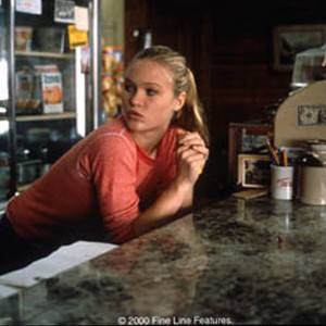 Julia Stiles stars in "State and Main," directed by David Mamet. photo 20