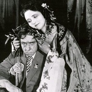 The Whispering Chorus (1918) photo 1